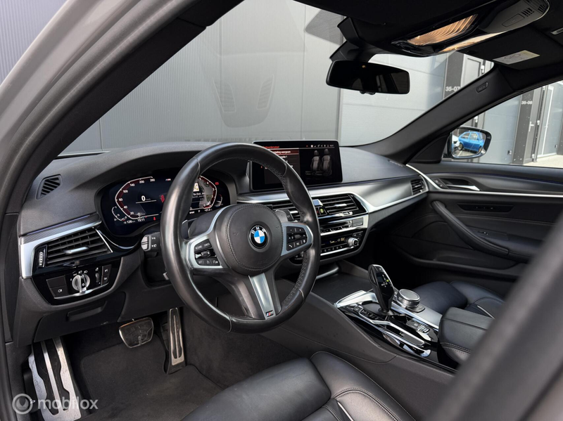 BMW 530 5-serie Touring 530i Touring M-pakket/Pano/Exklusi — photo 5