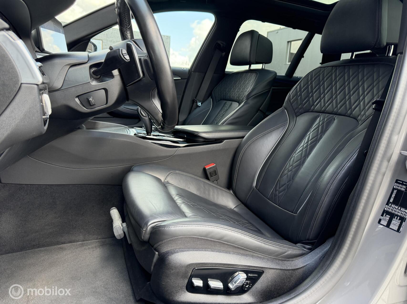 BMW 530 5-serie Touring 530i Touring M-pakket/Pano/Exklusi — photo 10