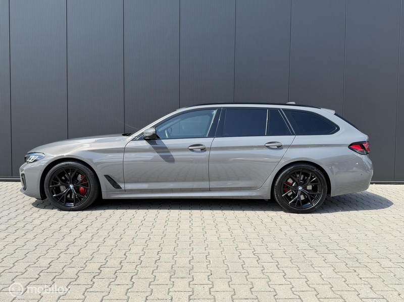 BMW 530 5-serie Touring 530i Touring M-pakket/Pano/Exklusi — photo 2
