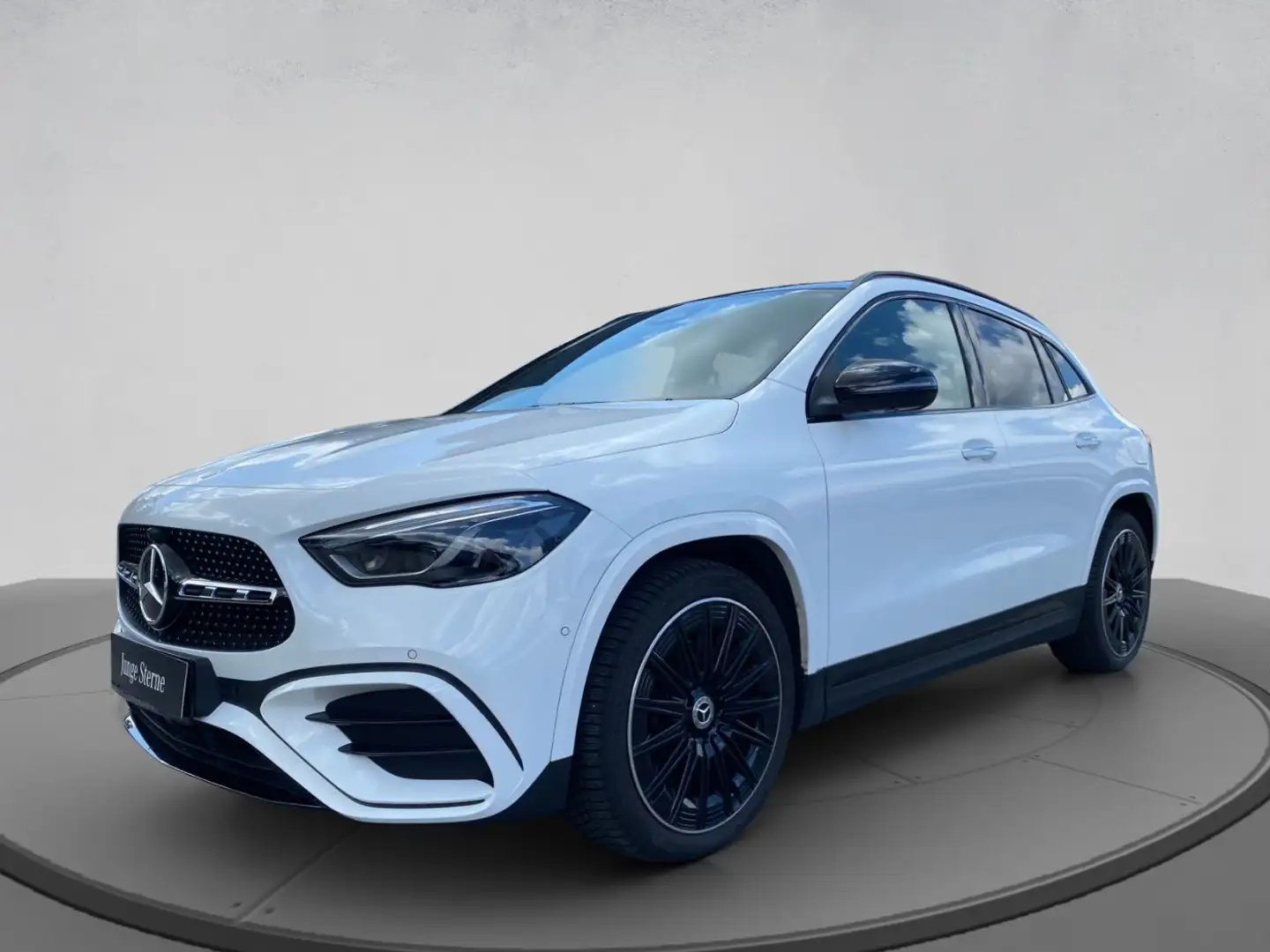 Mercedes-Benz GLA 200 d 4MATIC Österreich-Edition AMG Line Weiß - 2