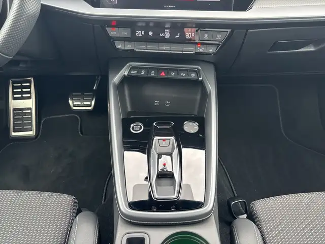 Audi A3 view 9