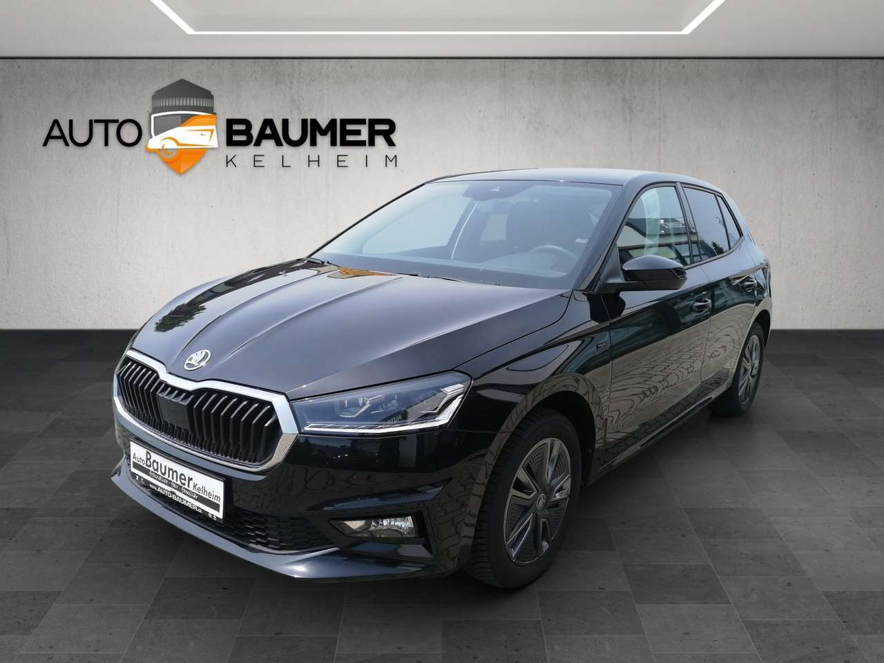 Skoda Fabia 2025 — 1.5 TSI Tour DSG NAVI PDC KAM KESSY ACC