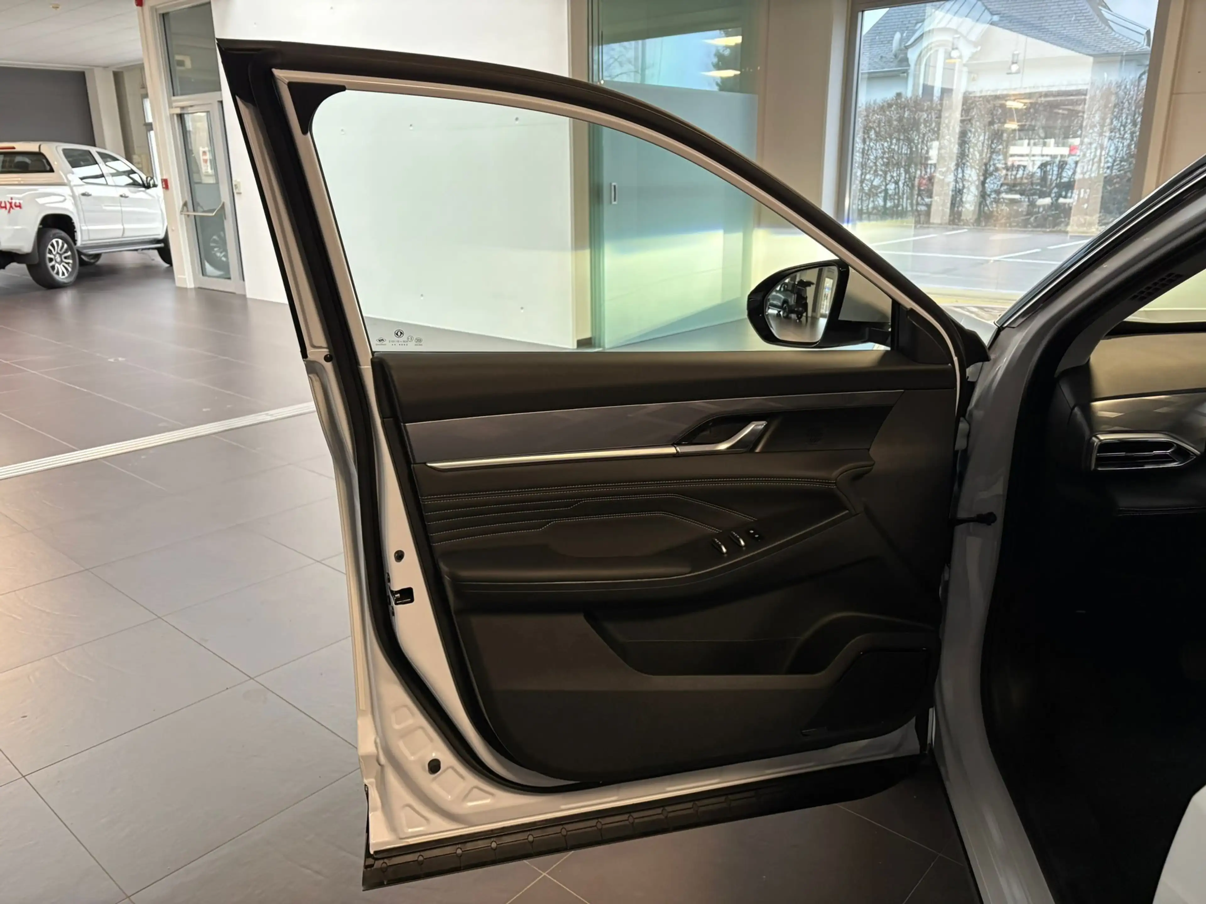 Dongfeng Mage HEV FULL OPTIONS — photo 7