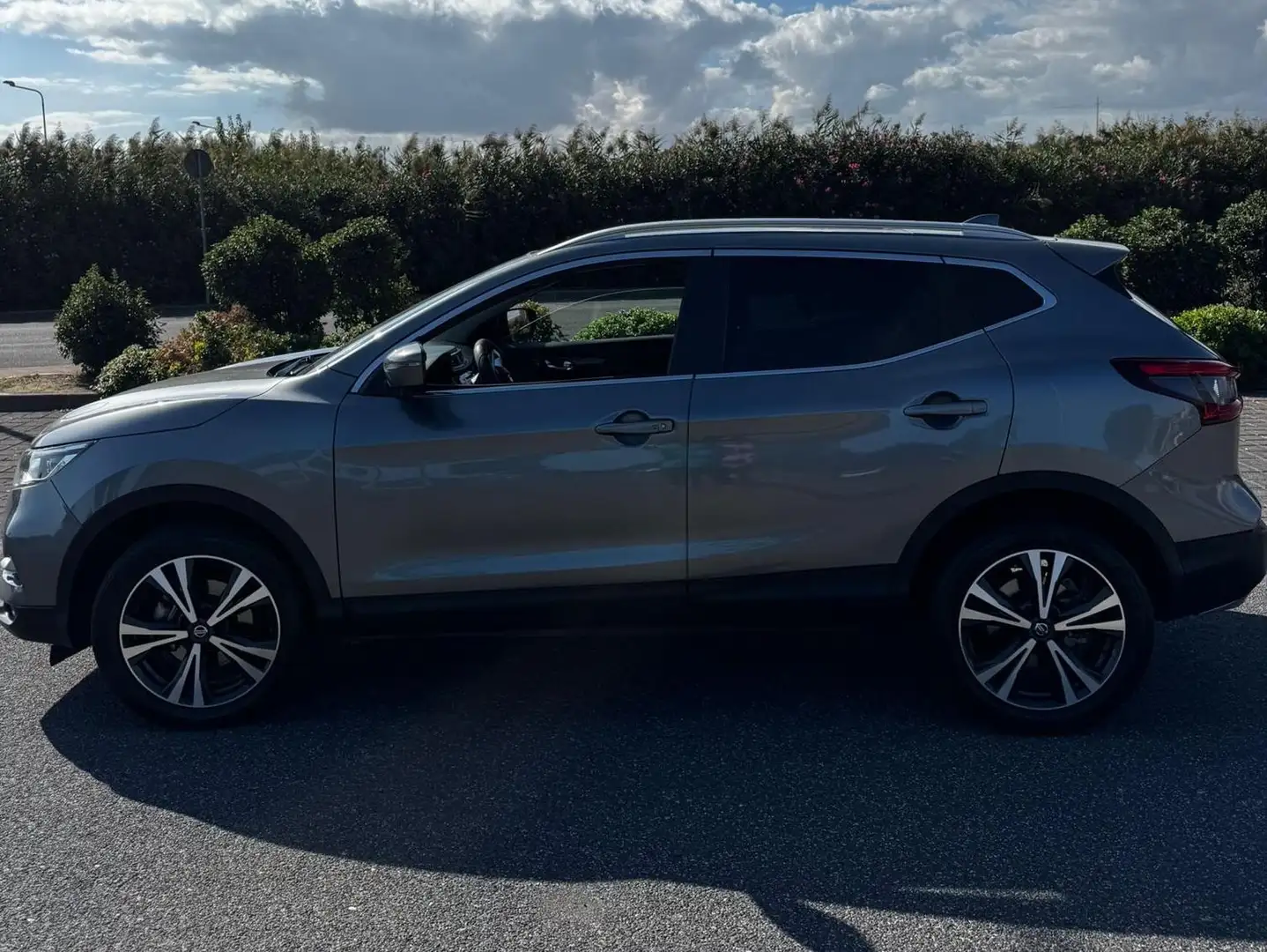 Nissan Qashqai Qashqai 1.5 dci N-Connecta 115cv Grigio - 2