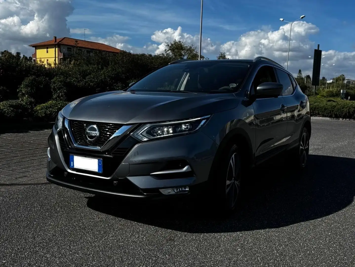 Nissan Qashqai Qashqai 1.5 dci N-Connecta 115cv Grigio - 1