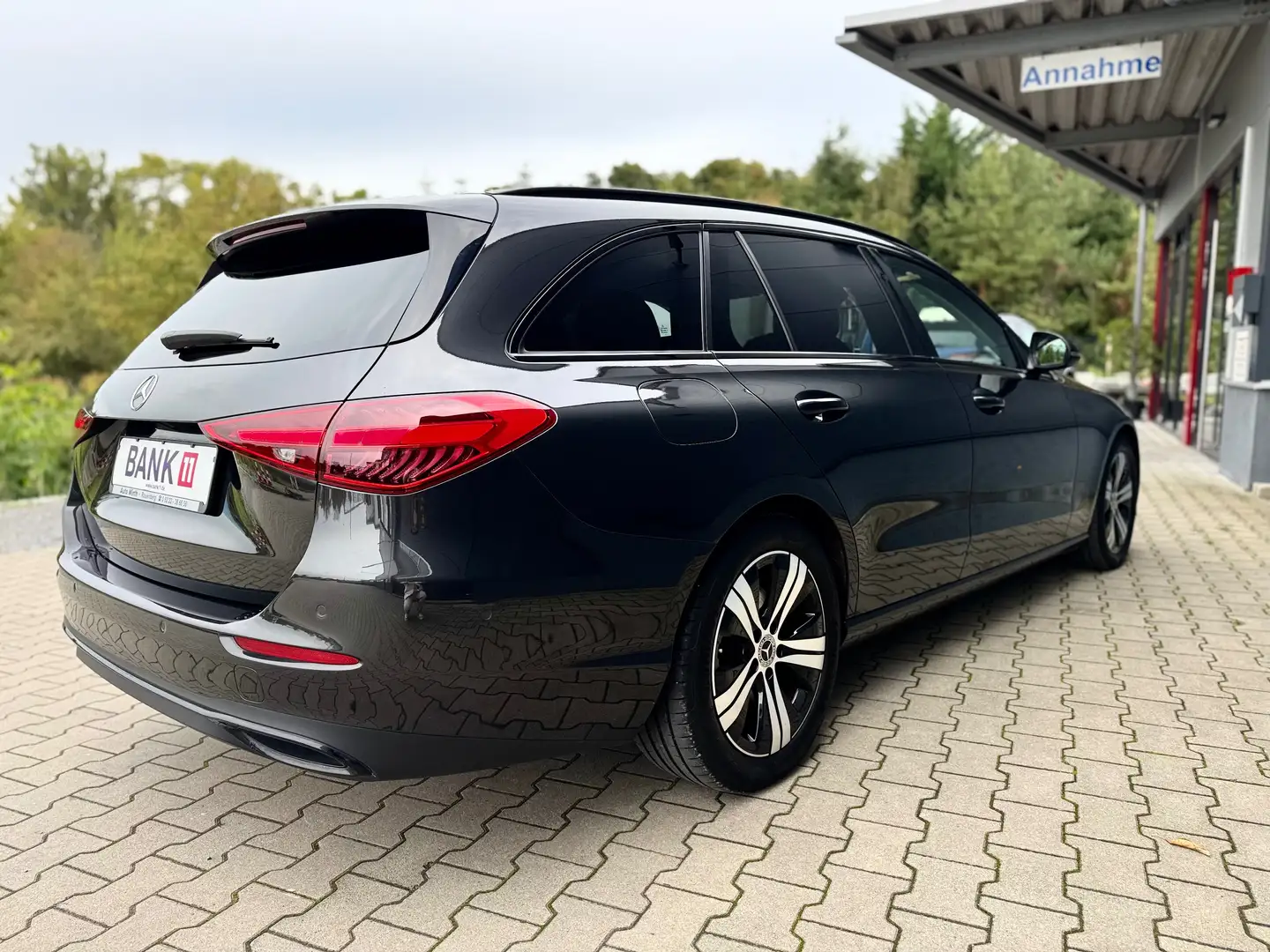 Mercedes-Benz C 220 T 9G Tronic Avantgarde*NAV*KAM*AMBIE*LED*AHK*NIGHT Grau - 2