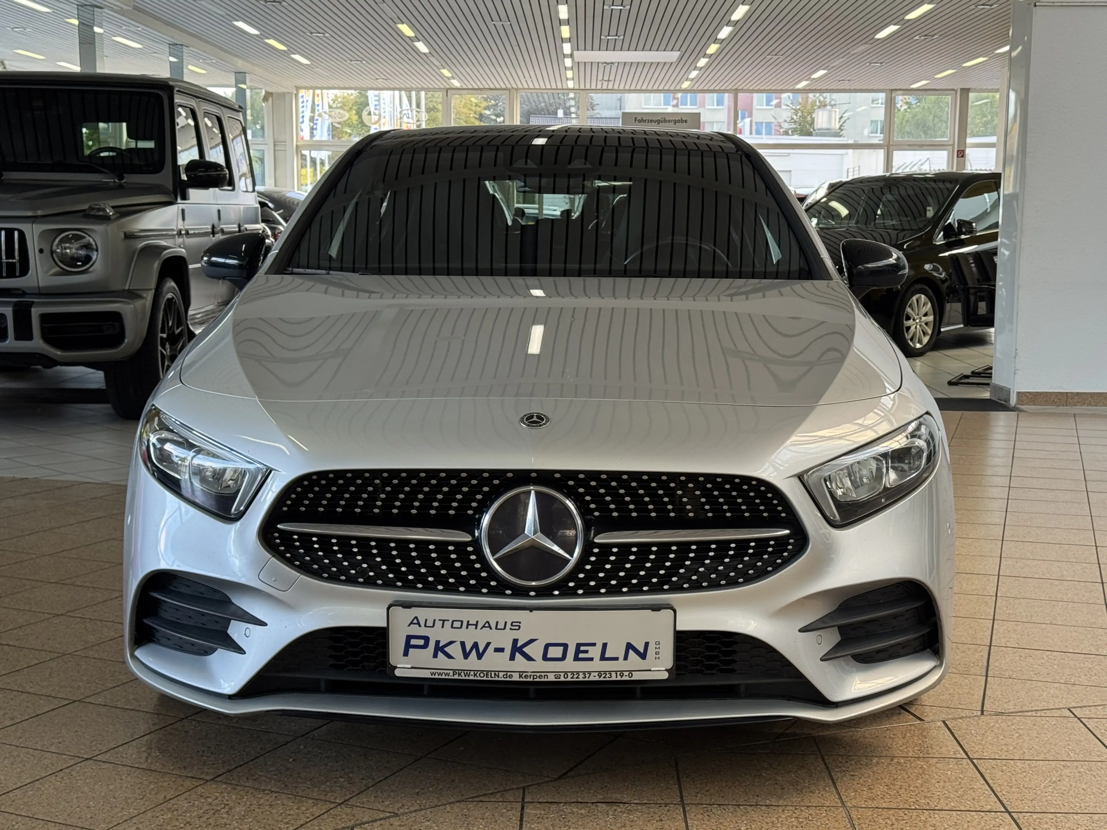 Mercedes-Benz A 220 AMG-LiNE *PANO*LED*NiGHT*NAVi*KAMERA*NAVi* — photo 5