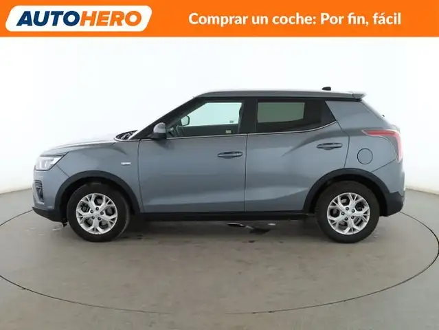 KGM Tivoli view 3