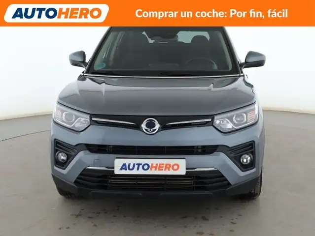 KGM Tivoli view 9
