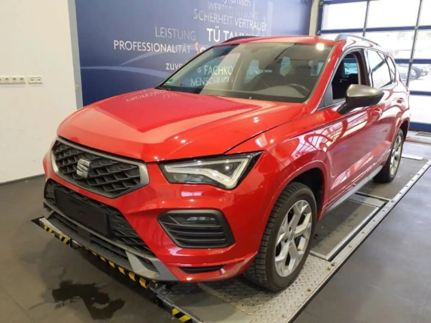 SEAT Ateca 2.0 TDI DSG  FR Navi*Kamera*El.Heck*Keyles Rot - 2