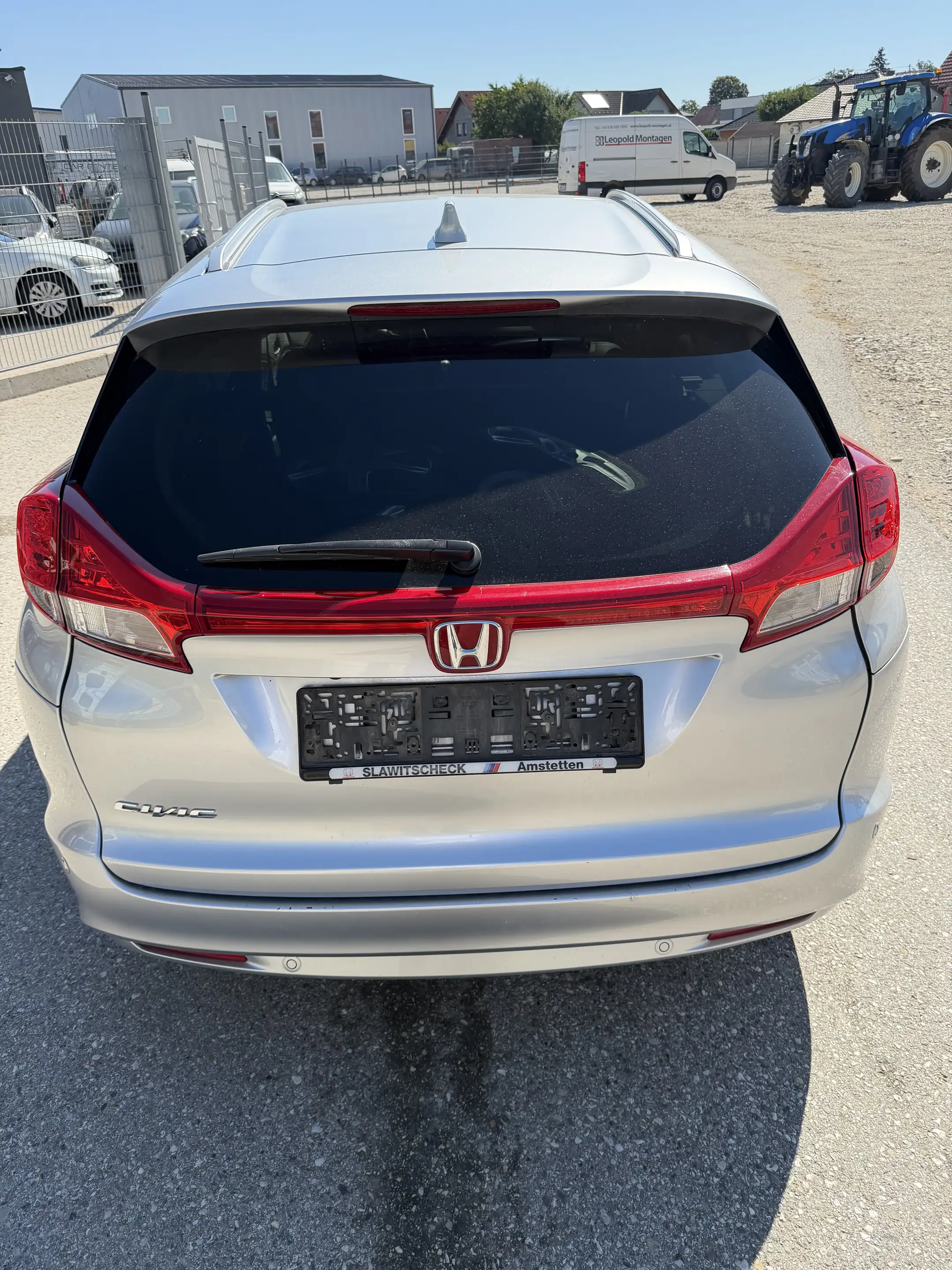 Honda Civic — photo 4