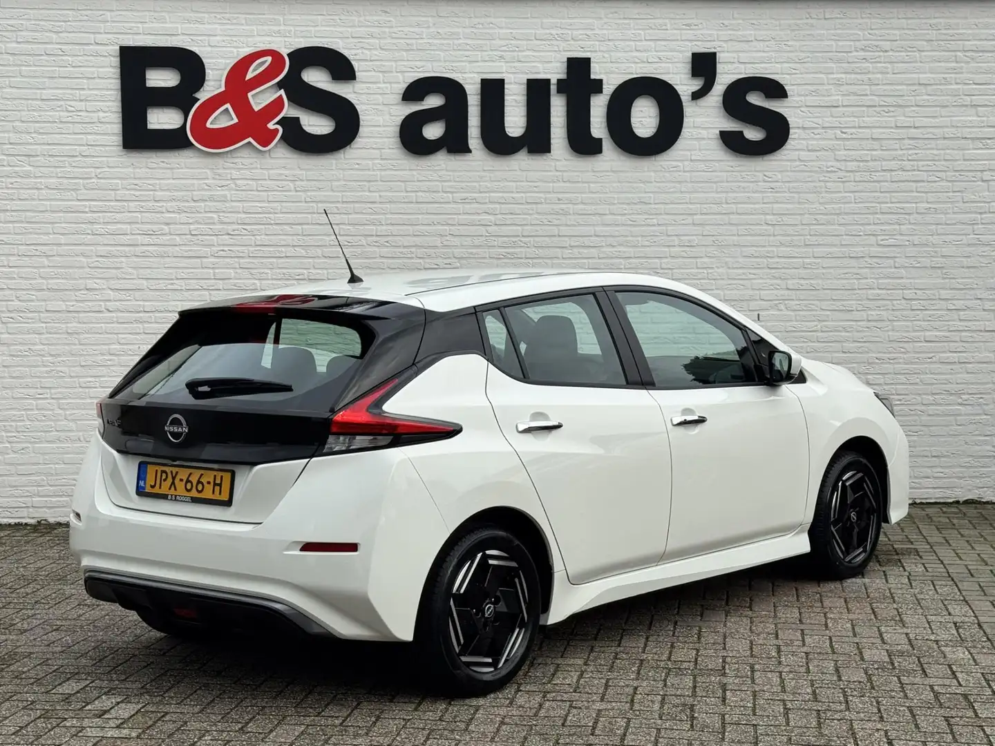 Nissan Leaf N-Connecta 39 kWh Adaptive cruise Climate control Alb - 2