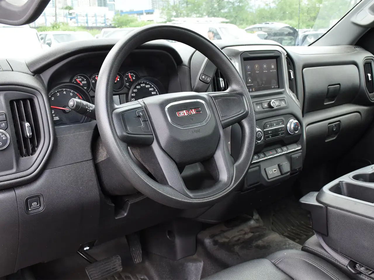 GMC Sierra 1500 снимка GMC Sierra 1500