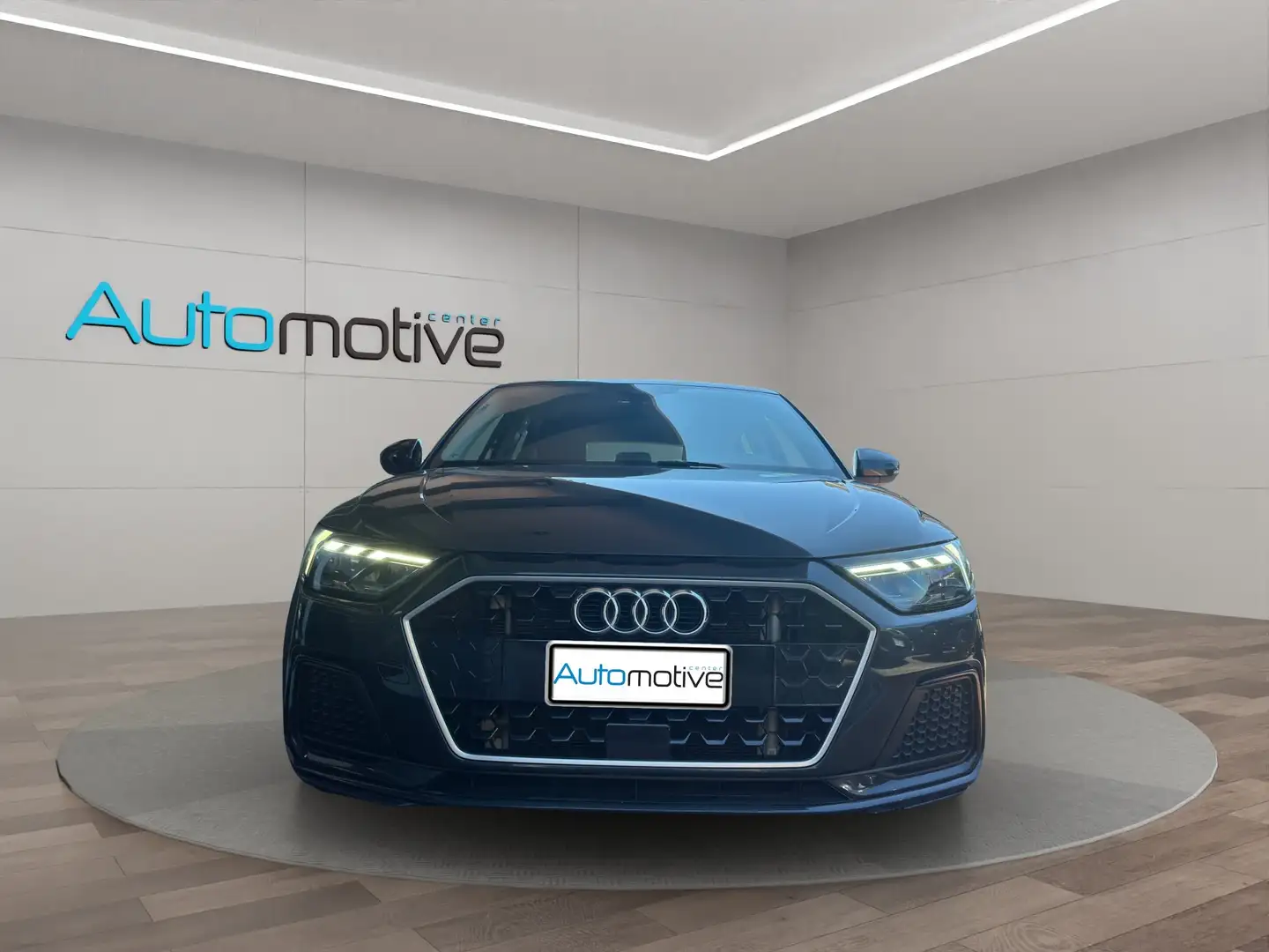 Audi A1 SPB 30 TFSi S-Tronic Advanced Gris - 2