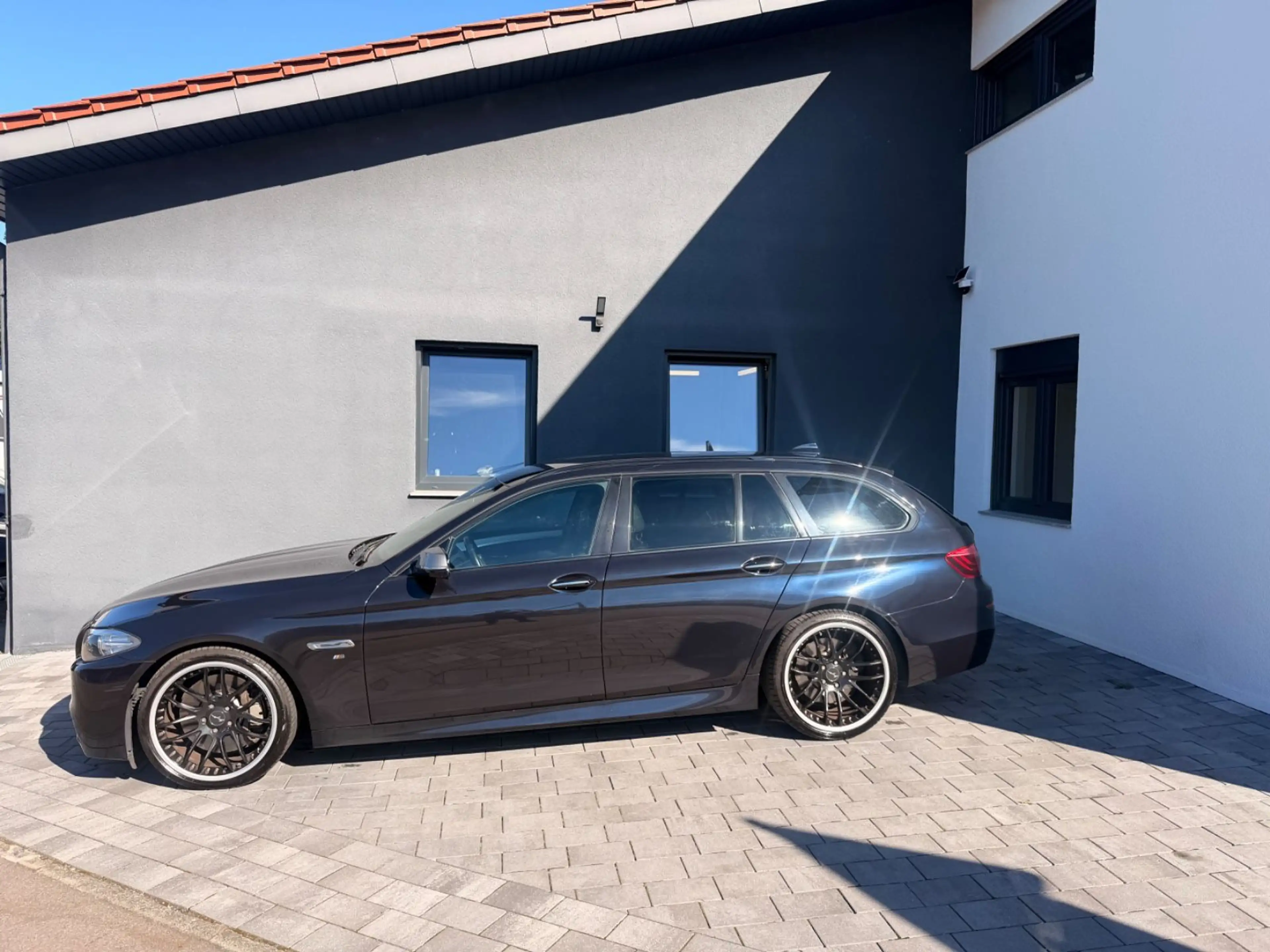 BMW 550 d 5 Touring f11 d xDrive 1.Hand — photo 5