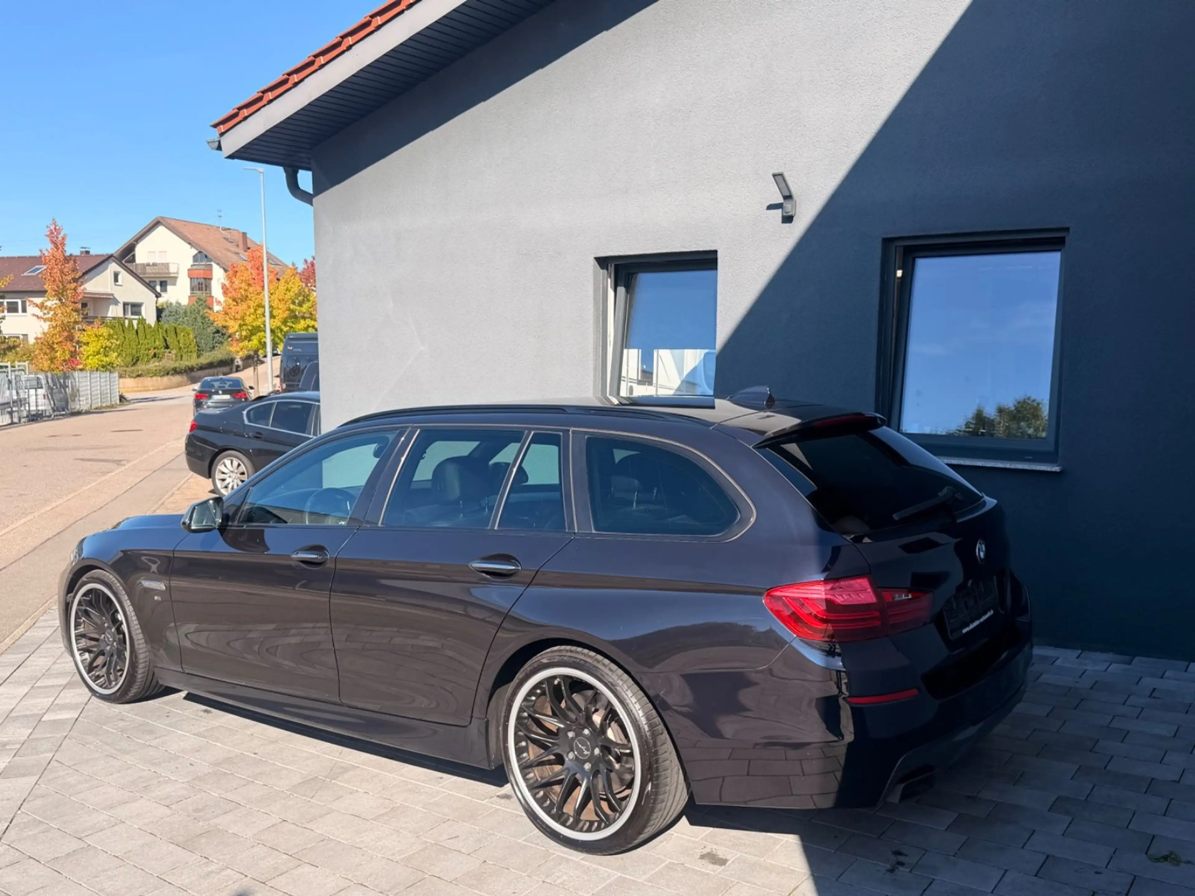 BMW 550 d 5 Touring f11 d xDrive 1.Hand — photo 2