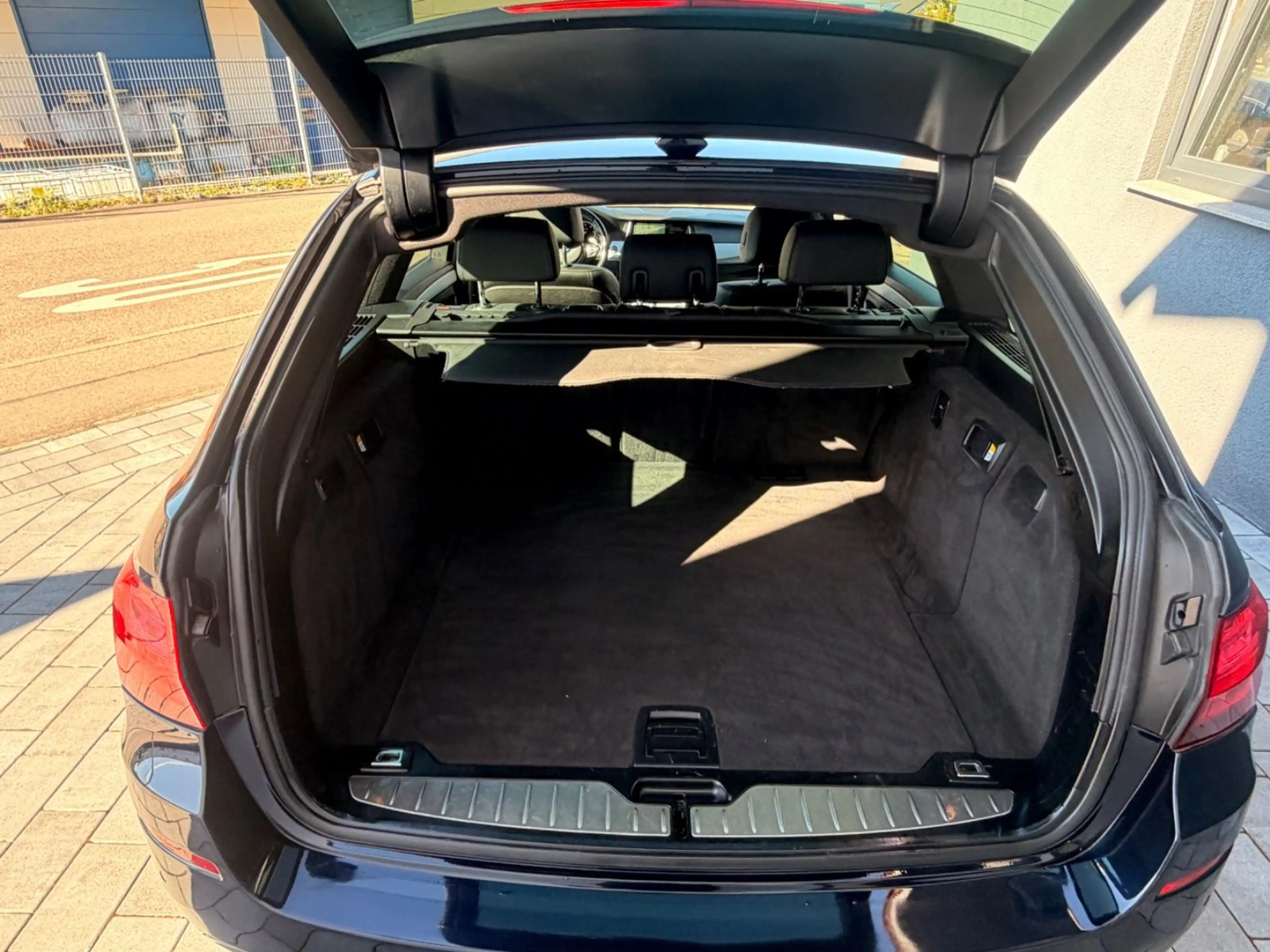 BMW 550 d 5 Touring f11 d xDrive 1.Hand — photo 15