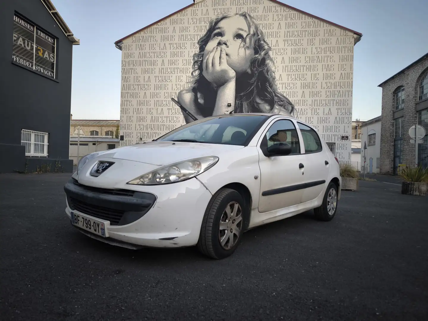 Peugeot 206 206 1.4 HDi Pack Nav Blanc - 1
