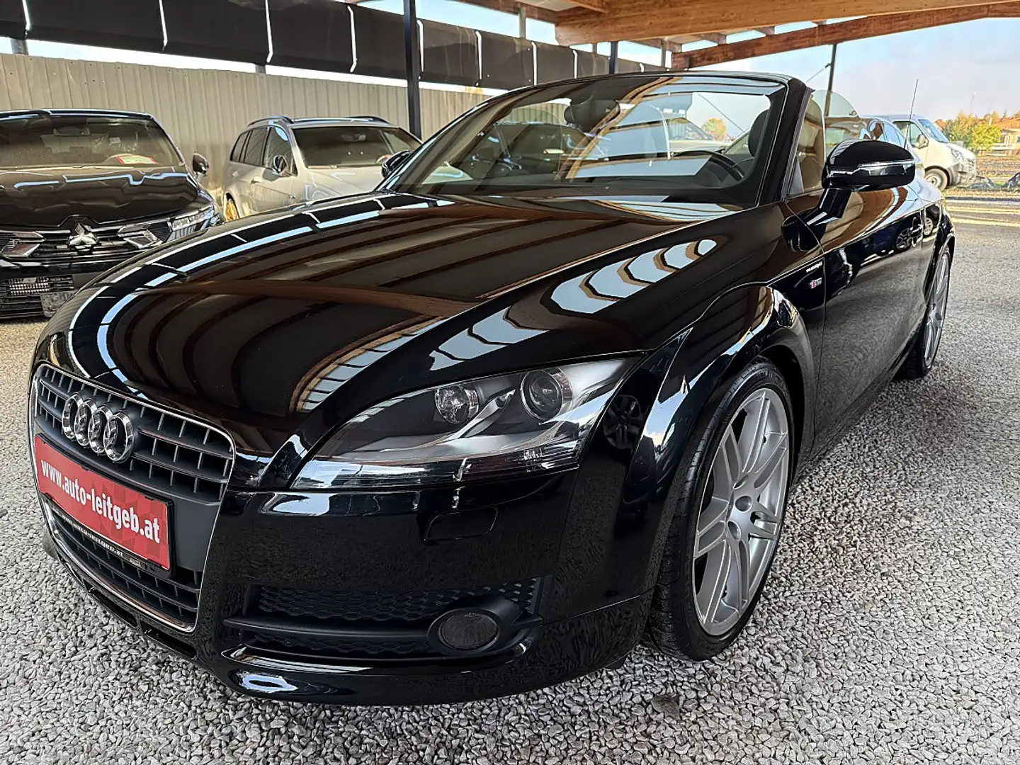 Audi TT 2.0 TFSI Cabrio S-Line Schwarz - 1
