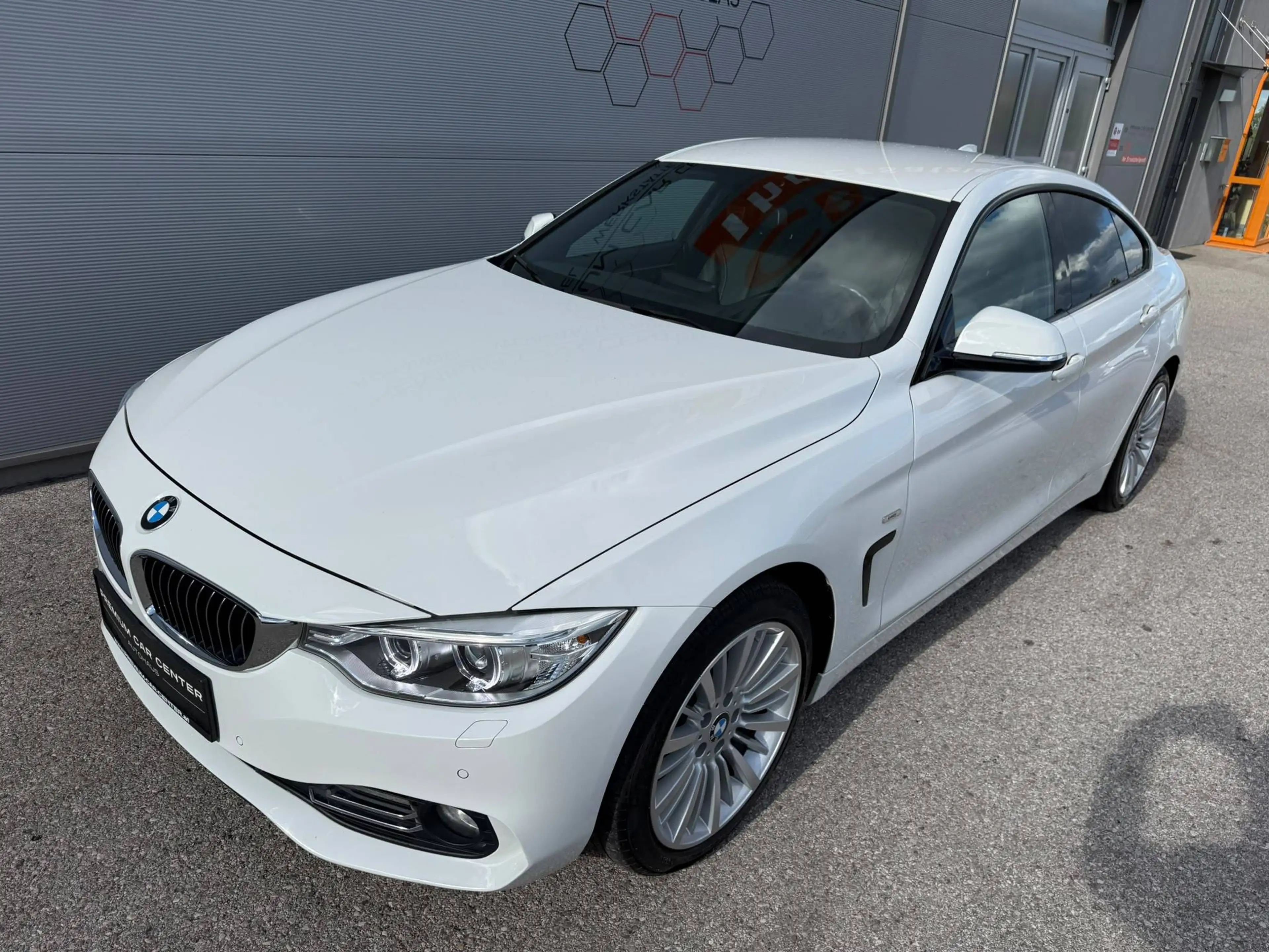 BMW 420 420d Gran Coupé  LEDER / SITZHZG. / XENON / NAVI PROF. / ALU — photo 8