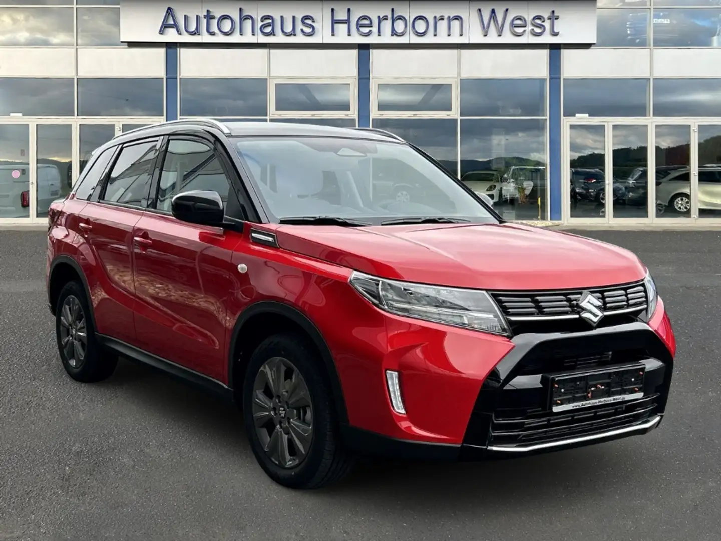 Suzuki Vitara 1.4 GL+ Facelift Navi SHZ PDC Assistenzpaket Rouge - 2