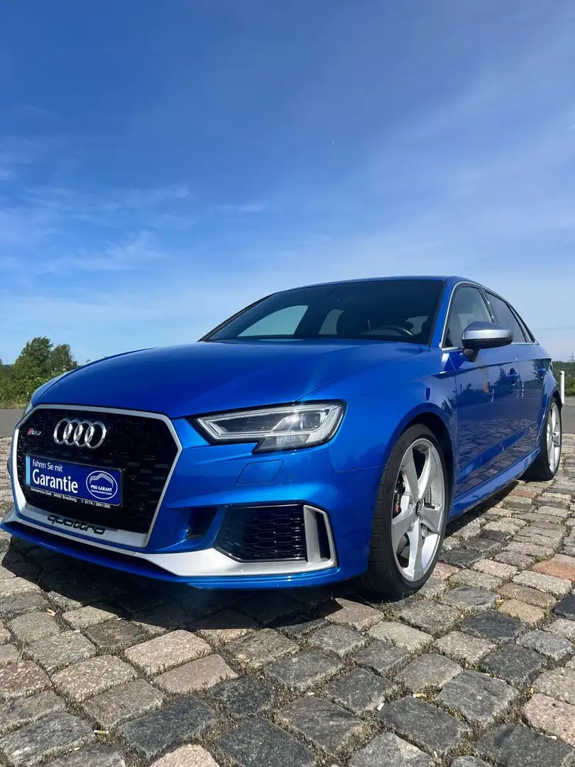 Audi RS3 2.5 TFSI quattro mit Garantie  aus 1. Hand Blau - 1