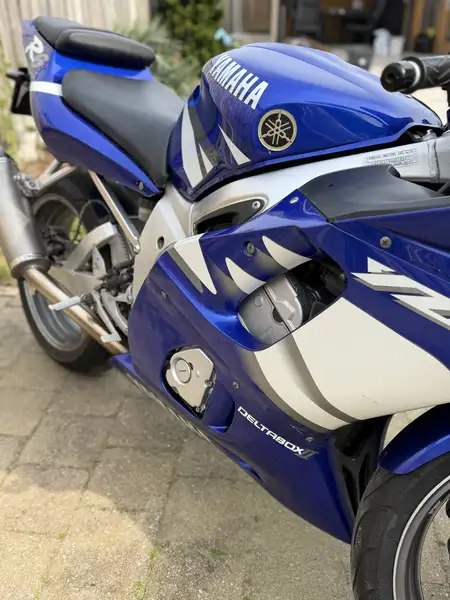 Yamaha YZF-R6 - foto 4