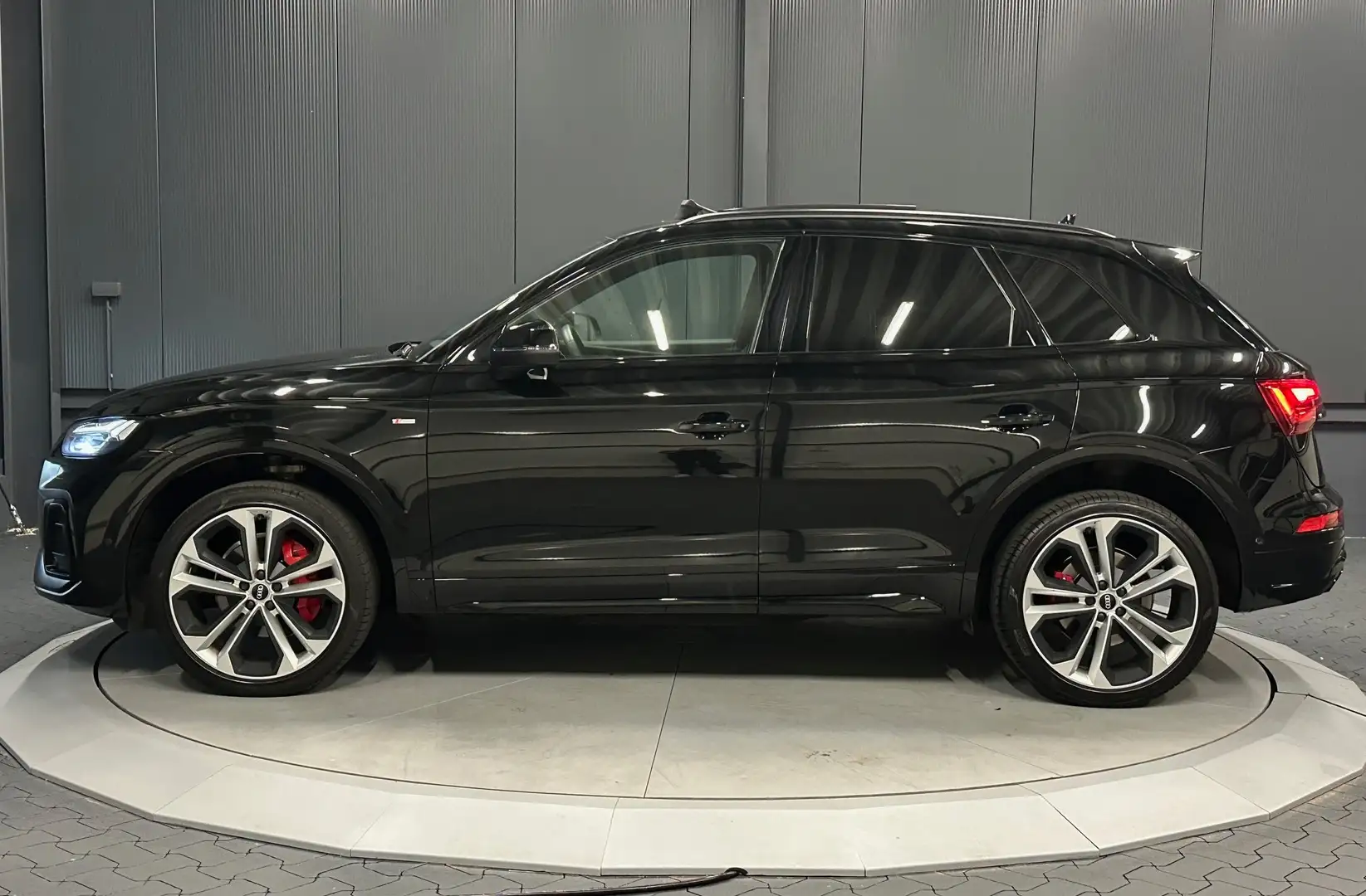 Audi Q5 40 TDI quattro S-Line*21Zoll*PANORAMA*Optik-Paket* Black - 2