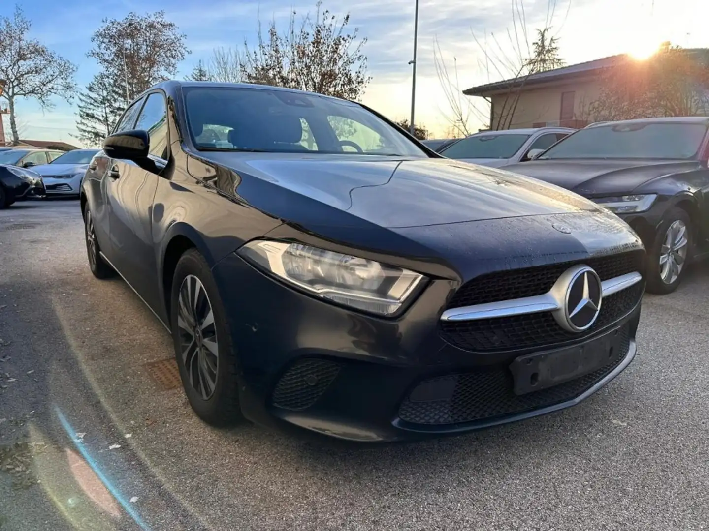 Mercedes-Benz A 180 Executive Navi Pelle Uniproprietario Nero - 2