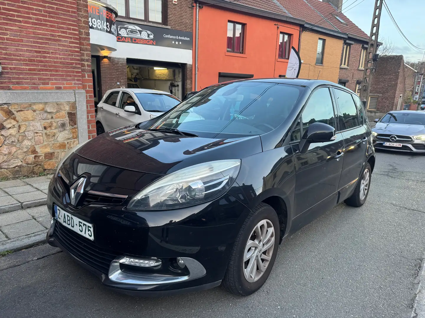 Renault Scenic 1.5 dCi / 2014 / 269.000km.. Zwart - 1