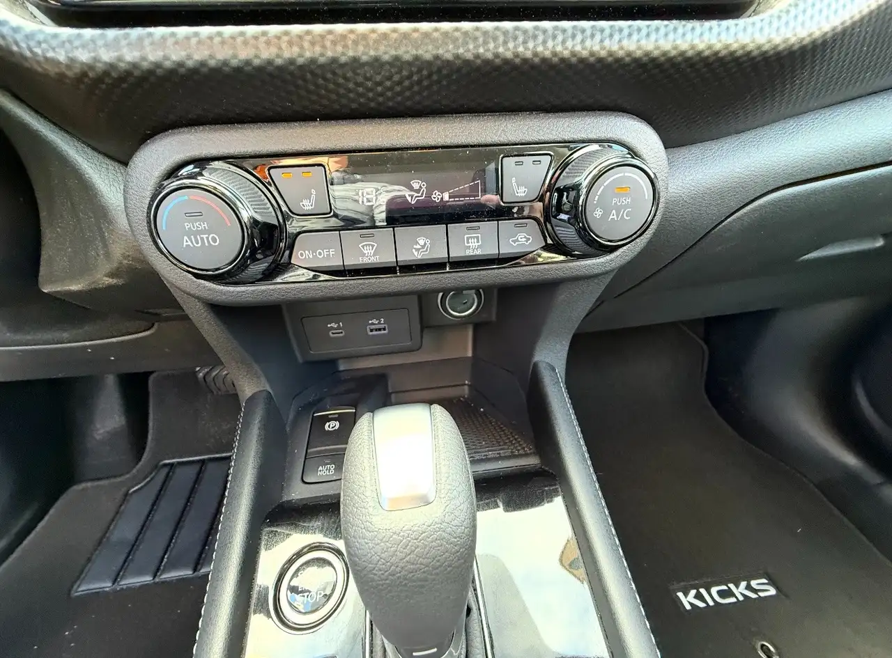 Nissan Kicks снимка Nissan Kicks