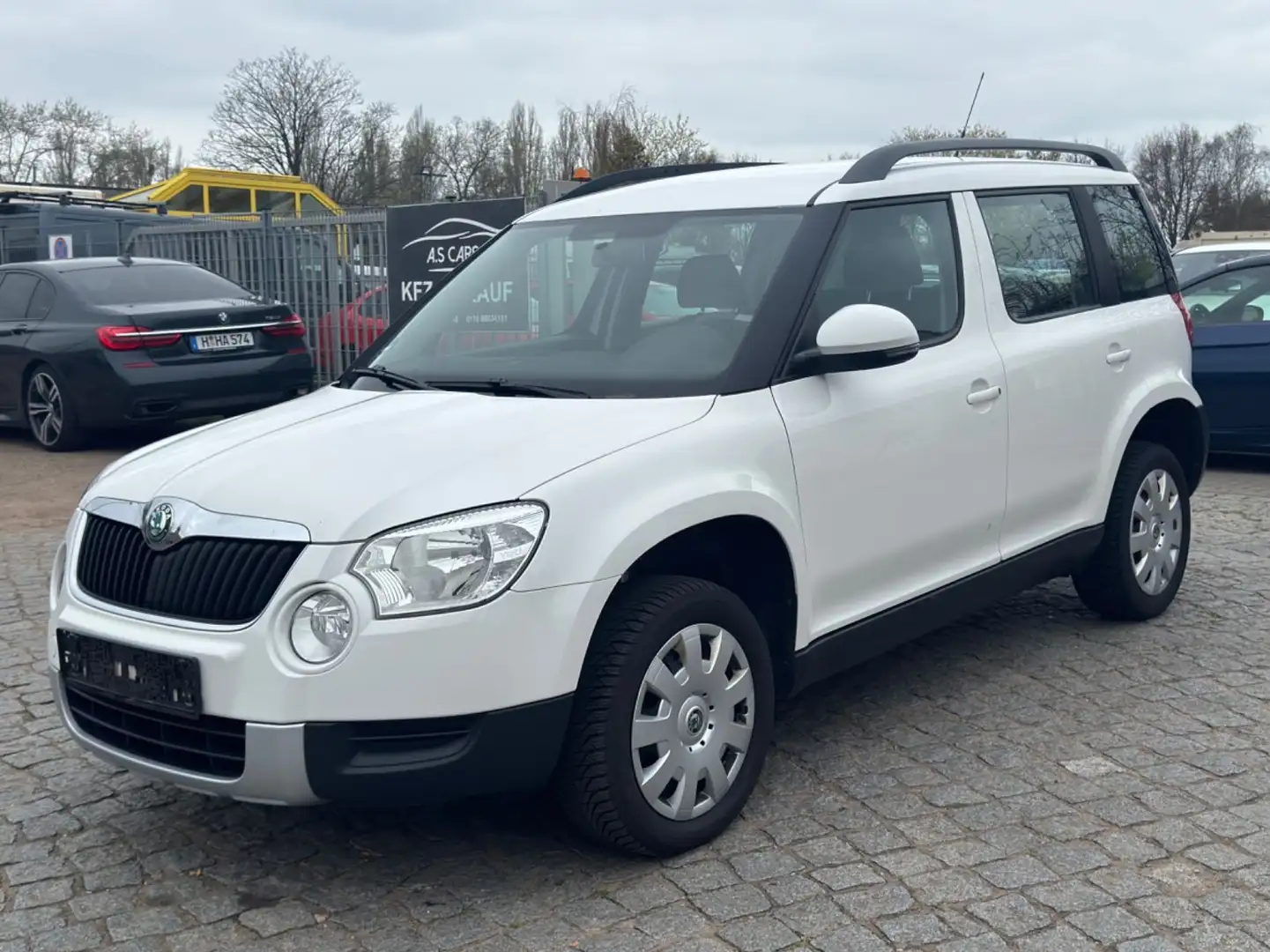 Skoda Yeti 2.0 TDI*Klima*HU/AU 05.2026*Euro5* Weiß - 2