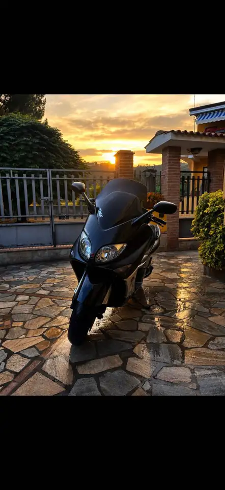 Yamaha Tmax 500