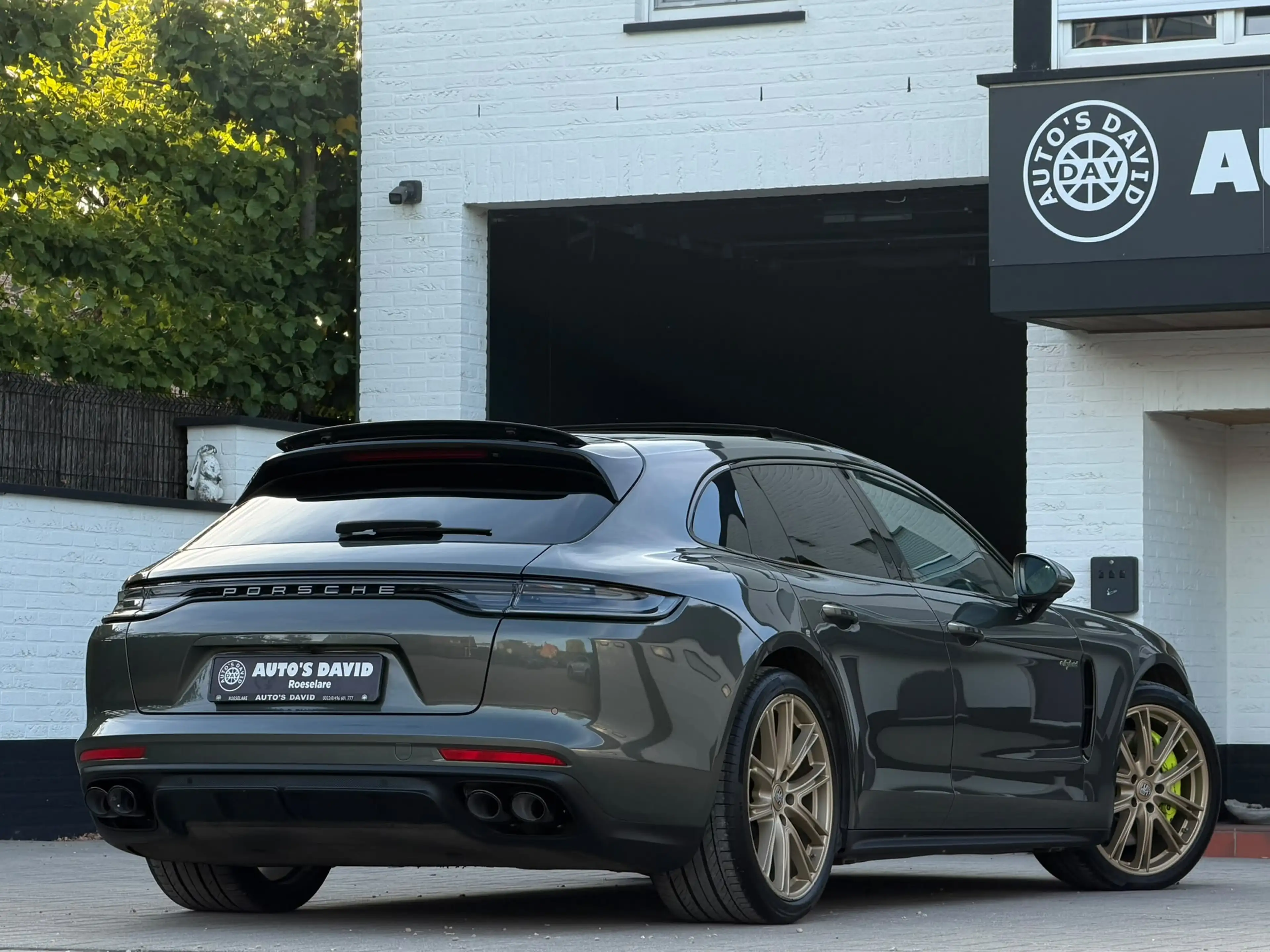 Porsche Panamera Panamera 4 e-Hybrid 2.9 V6 Bi-Turbo PHEV Platinium Edit PDK — photo 2