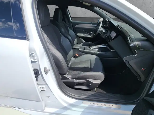 Peugeot 308 view 13
