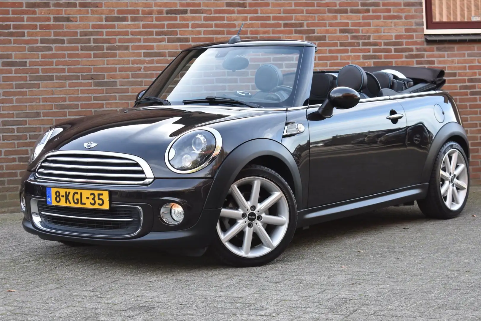 MINI Cooper Cabrio Mini 1.6 Highgate '13 Xenon Leder Clima Navi Cruis Bruin - 1