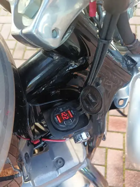 Harley-Davidson Sportster XL 883 - foto 6