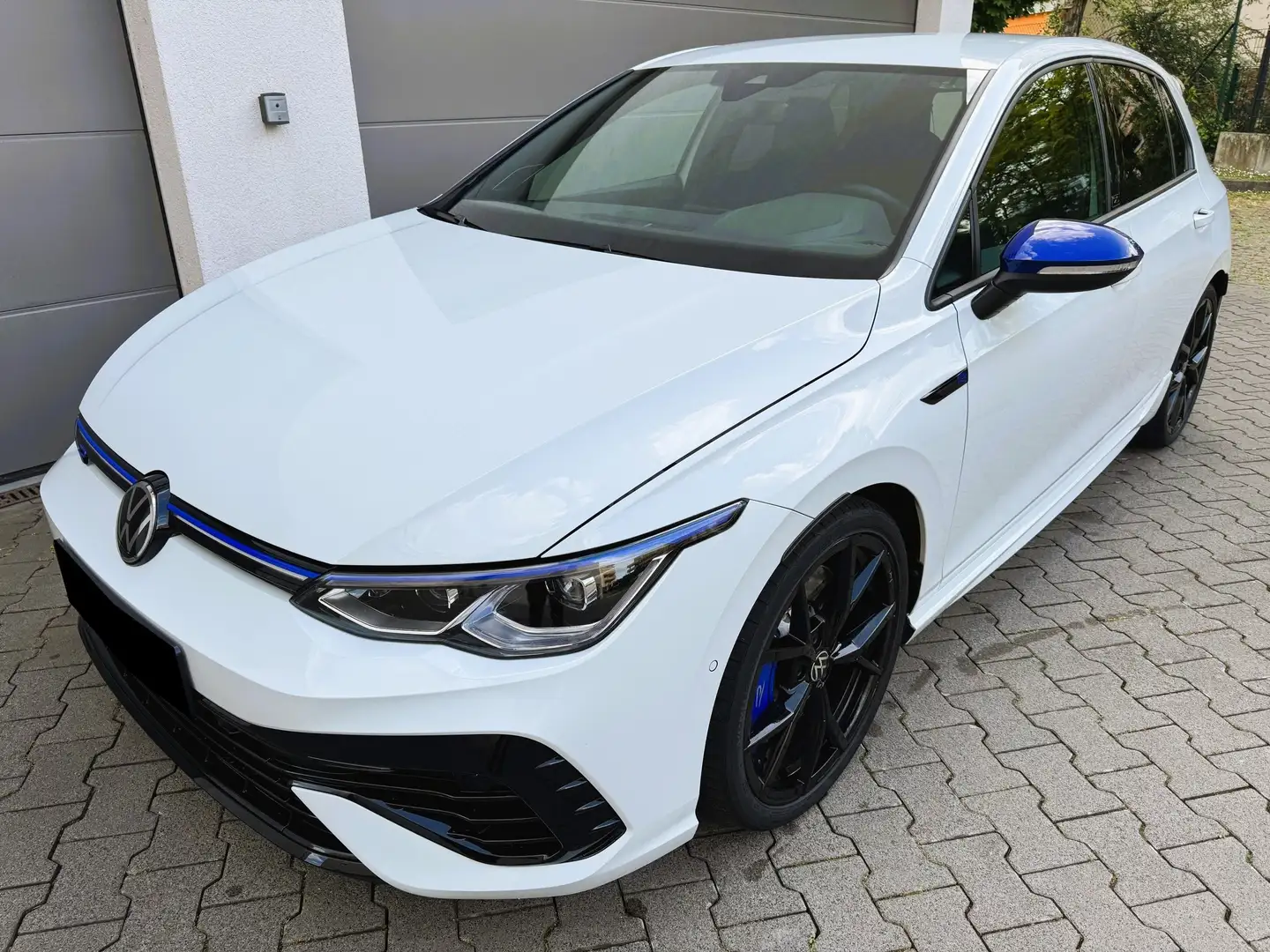 Volkswagen Golf VIII R 20 Years 4Motion DSG*DCC*IQ*H&K*Matrix Wit - 1
