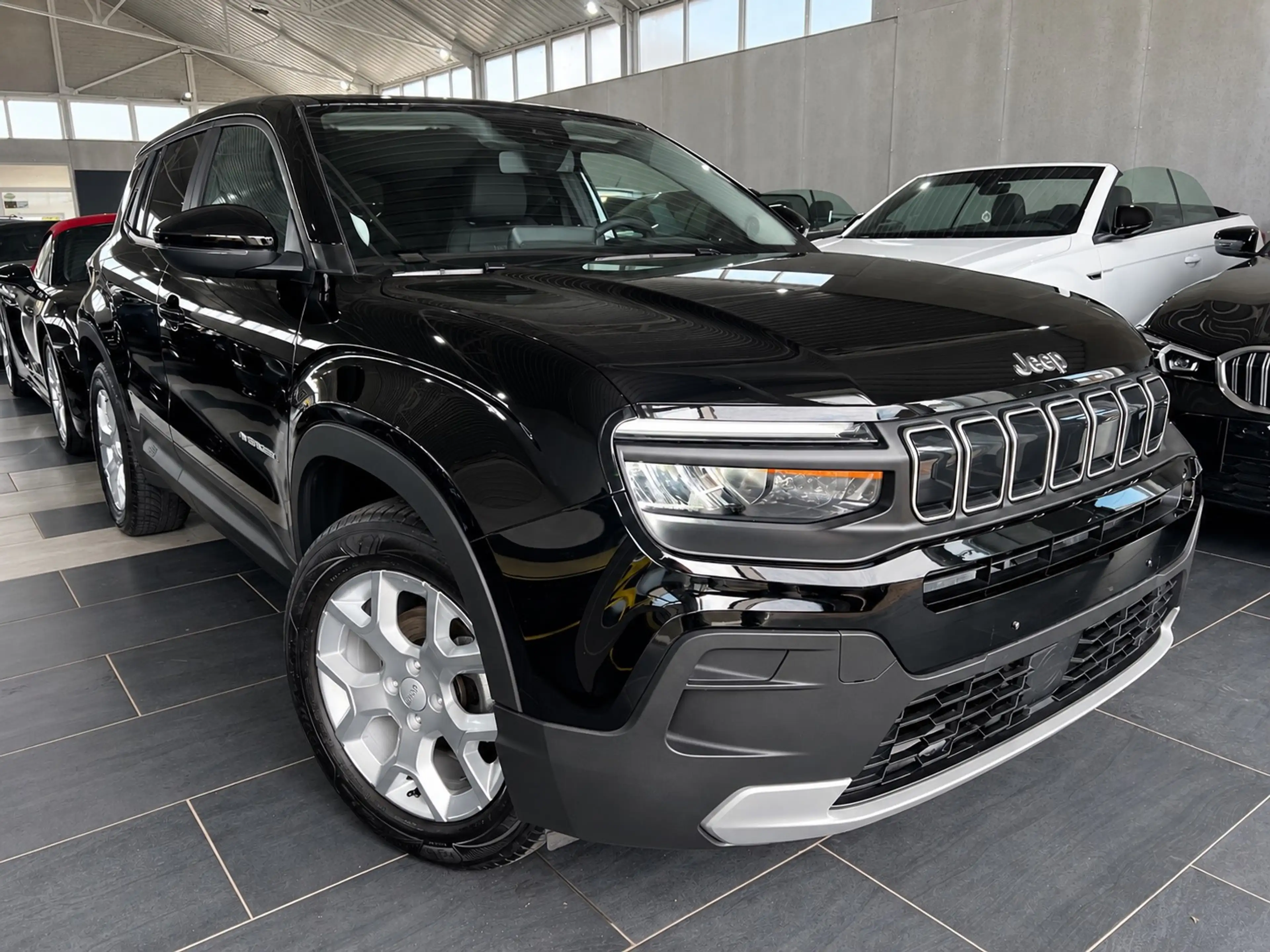 Jeep Avenger Altitude / NAVIGATION / CAMERA / LED / FULL — photo 8