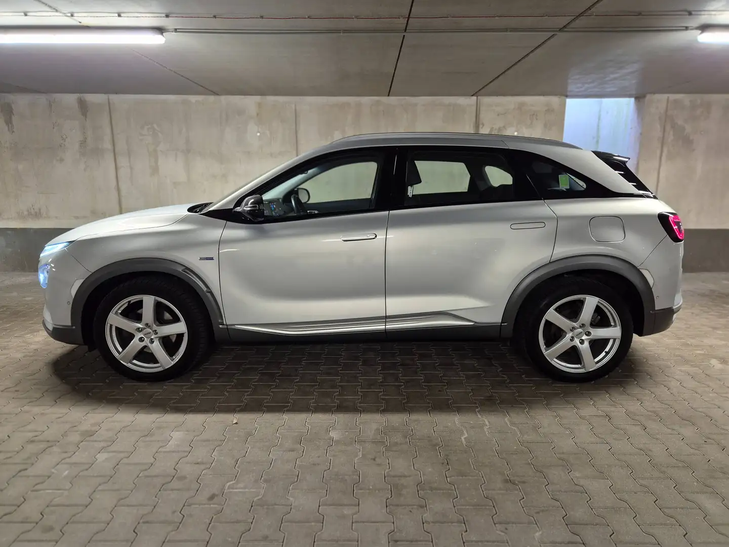 Hyundai NEXO Basis *Premium Paket-Krell Soundsystem* Grau - 2