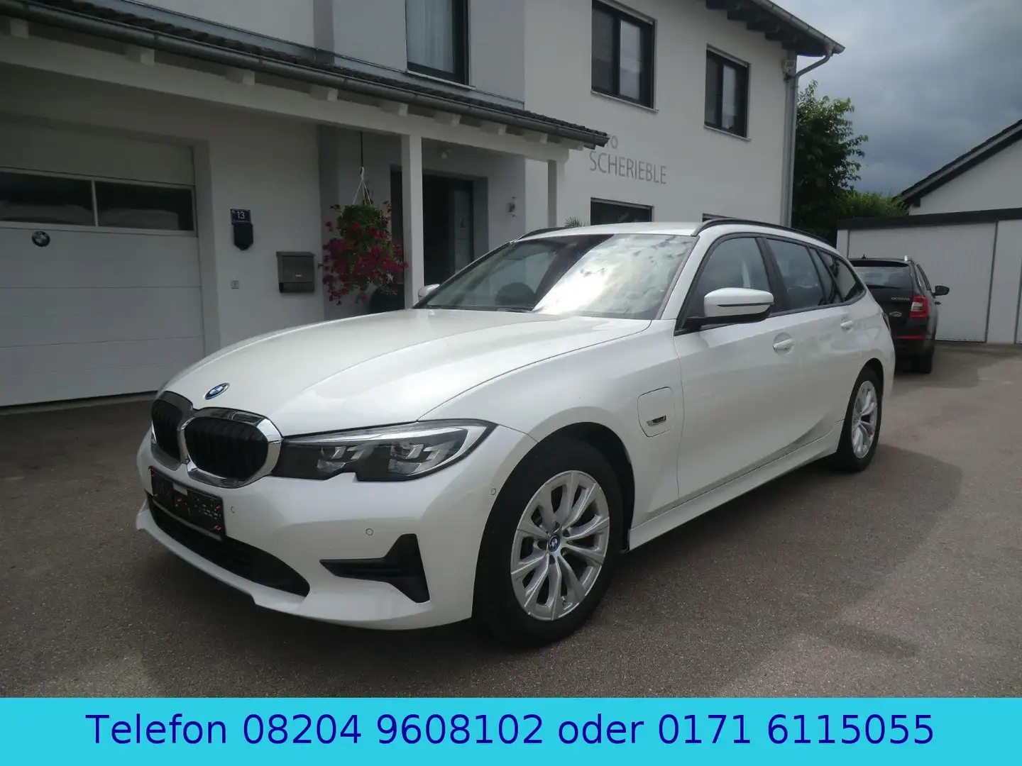 BMW 320 e Touring Advantage Navi/DAB Wit - 1