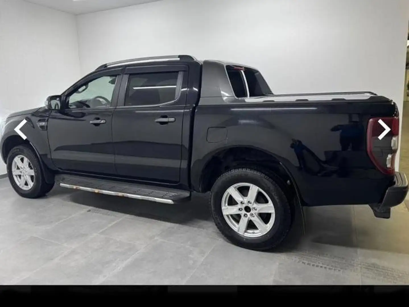 Ford Ranger 3.2TDCi Aut. Wildtrak Doppelkabine 4x4 *MwSt aus.* Schwarz - 2