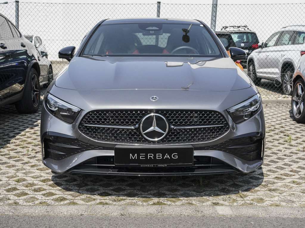 Mercedes-Benz A 200