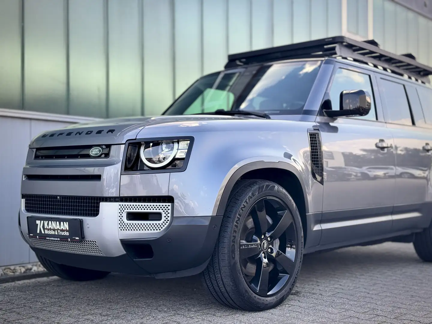 Land Rover Defender 110 S 300 D Grau - 2