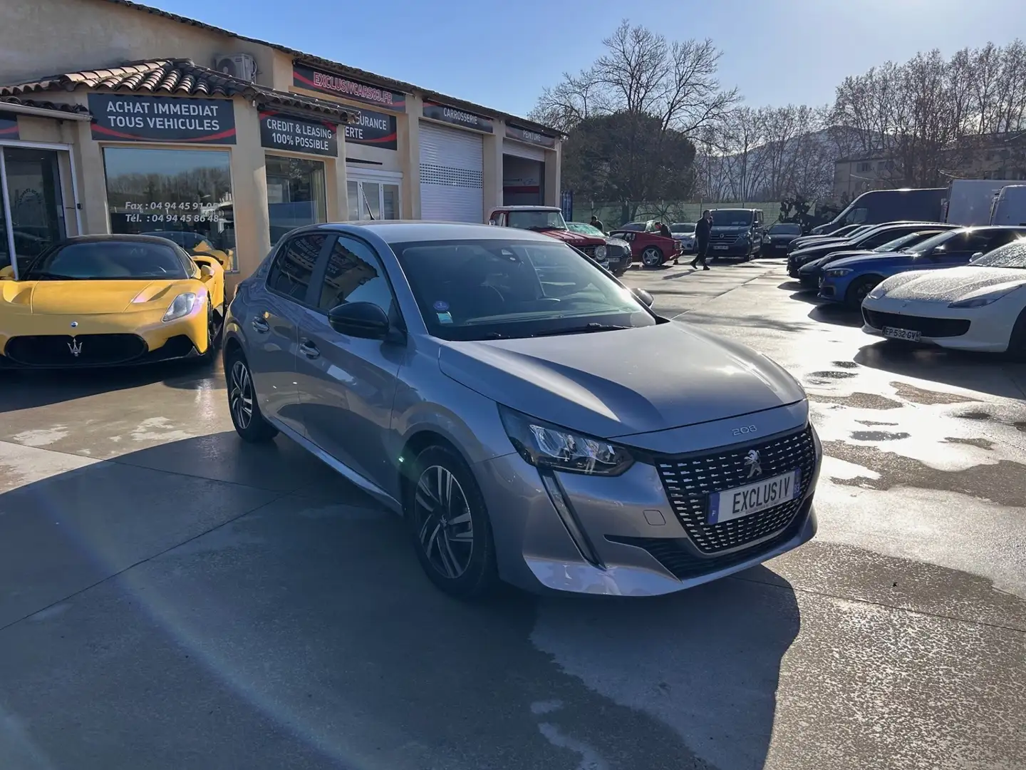 Peugeot 208 1.2 PURETECH 75CH S\u0026S STYLE Gris - 2