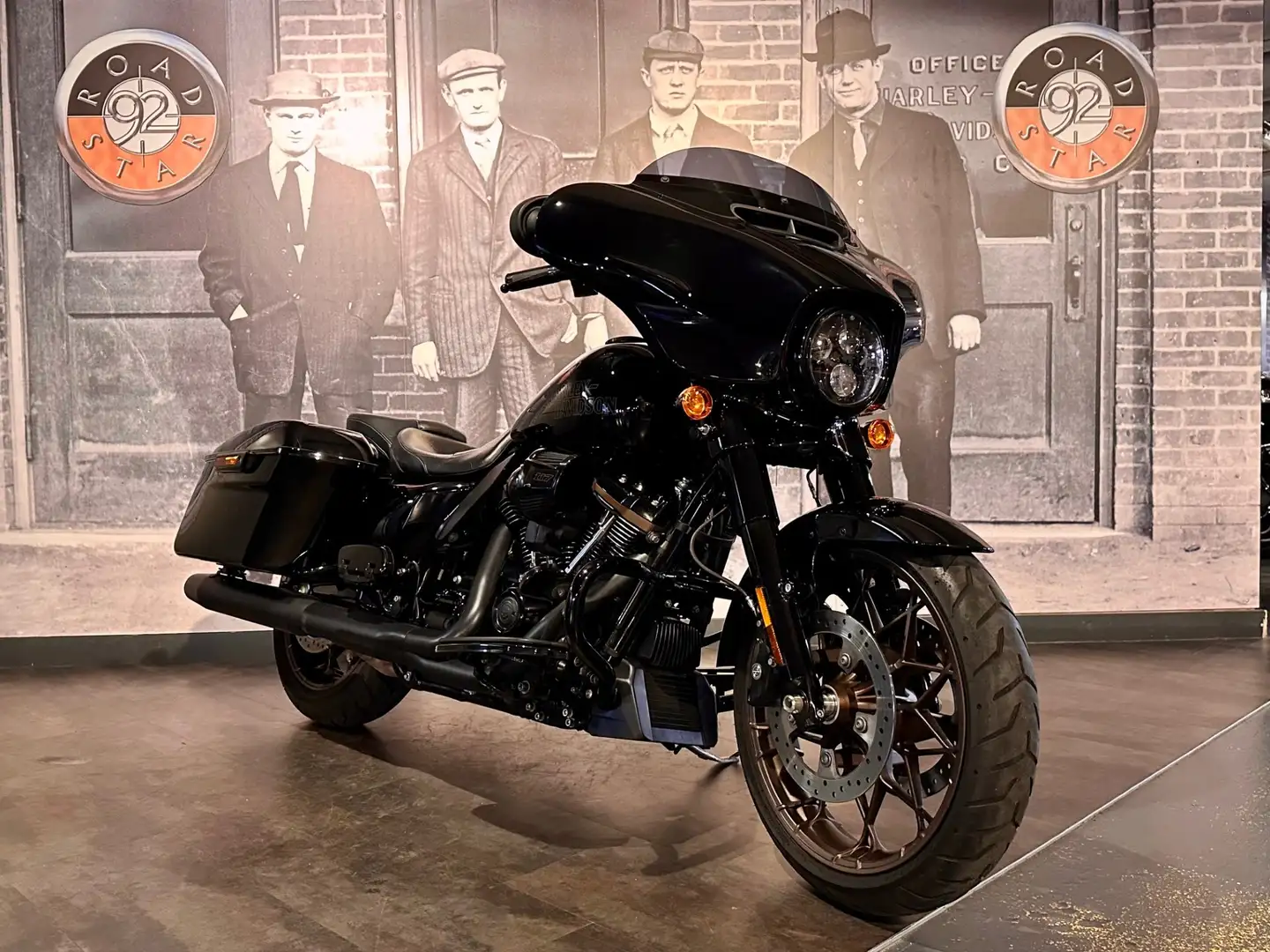 Harley-Davidson Street Glide Noir - 2
