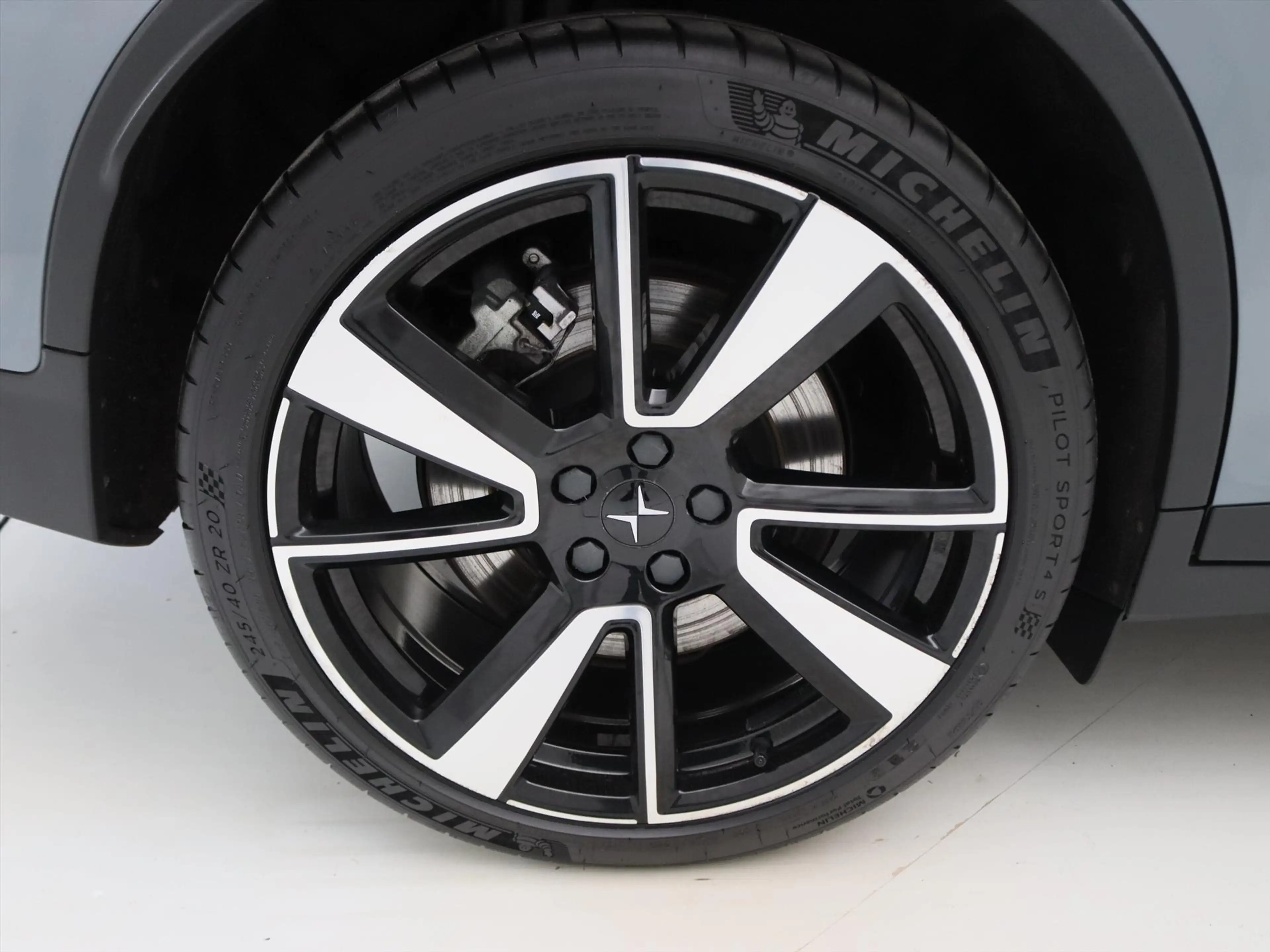 Polestar 2 Long Range Dual Motor 408PK 78kWh [ 90% SoH 360.CA — photo 9