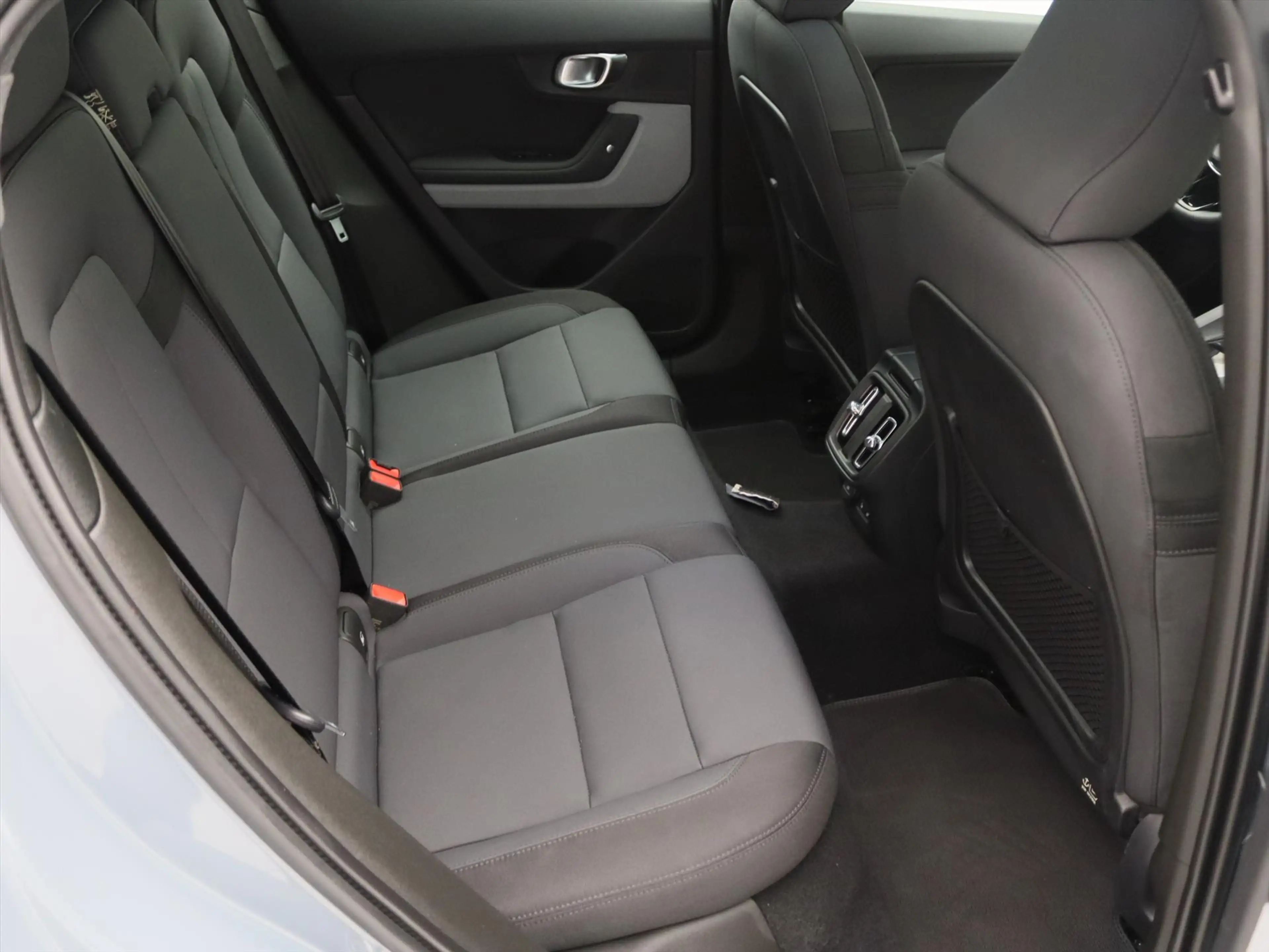 Polestar 2 Long Range Dual Motor 408PK 78kWh [ 90% SoH 360.CA — photo 13