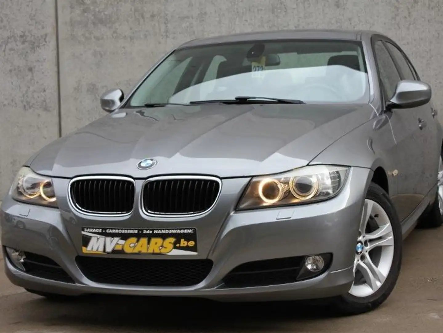 BMW 316 BMW 316i/ Xenon/Pdc/Multistuur/Navi Grijs - 1