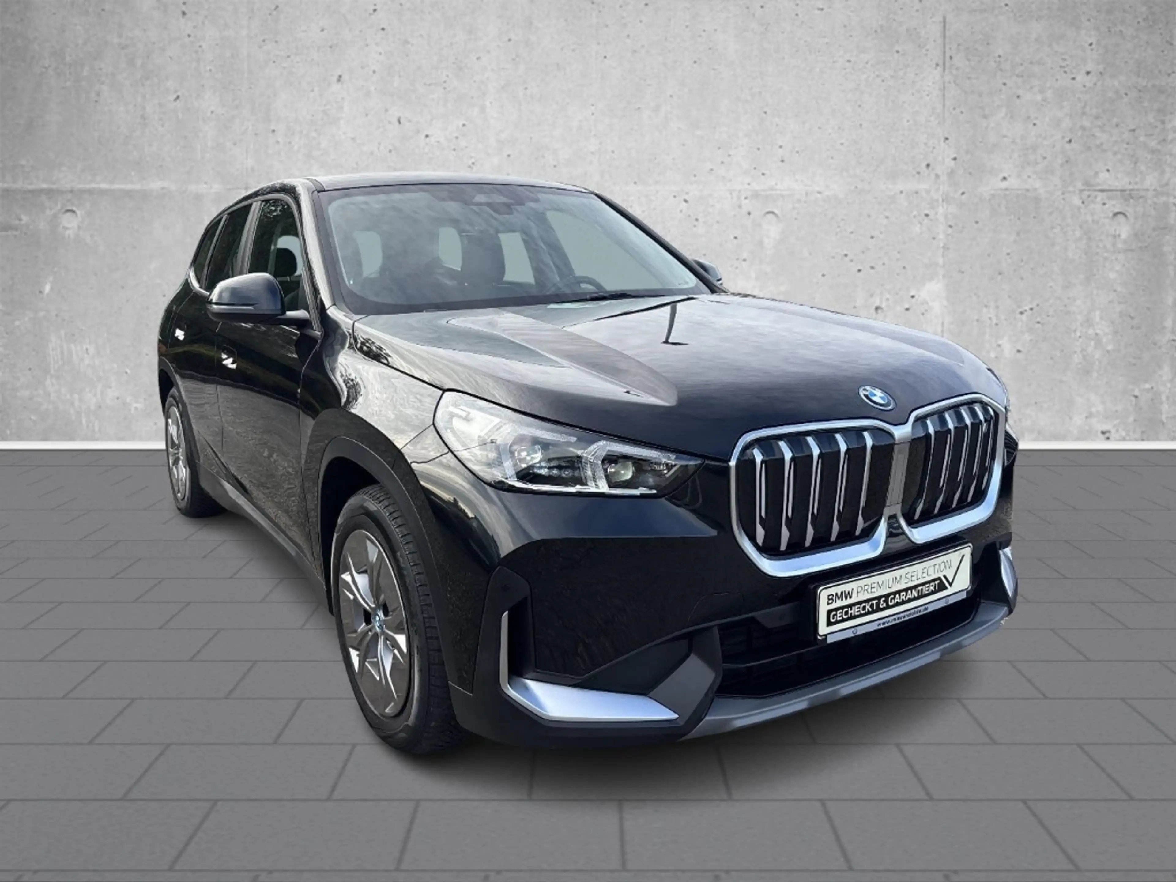 BMW iX1 XDRIVE30 AD Navi Digitales Cockpit Soundsystem LED — photo 4